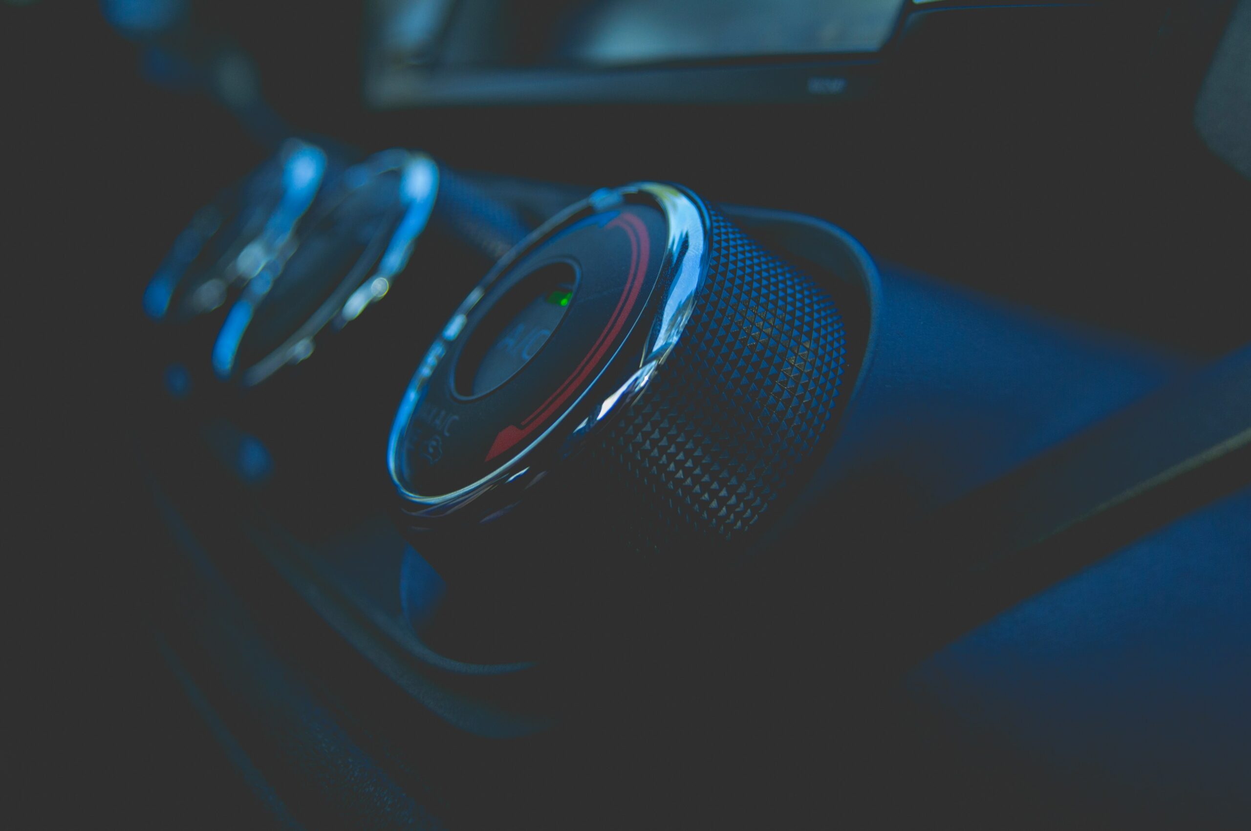 Weak or Warm Air? Signs Your Car’s AC Needs Regassing